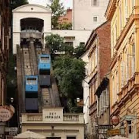 Cosy Condo In The Heart Of The Upper Town Zagreb Exterior photo